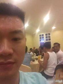 古天乐机场吃瓜视频,明星日常曝光引网友热议