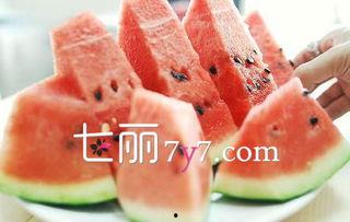 吃瓜人的标准图片,网络时代的围观力量